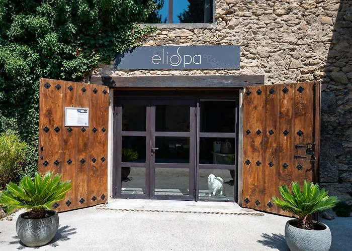 Moulin de Vernègues Hôtel&Spa